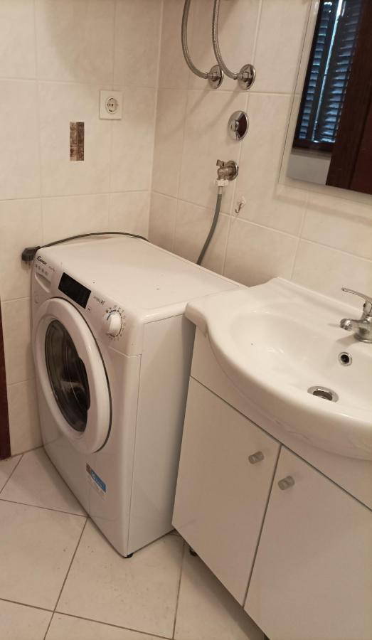 Apartment Kuki ポレッチ エクステリア 写真