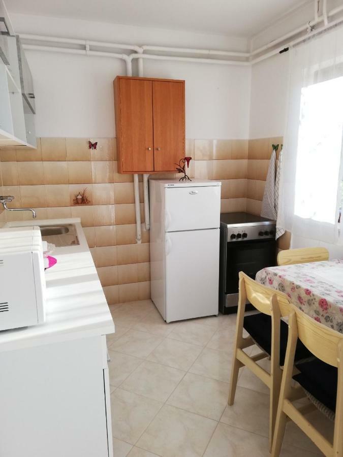Apartment Kuki ポレッチ エクステリア 写真