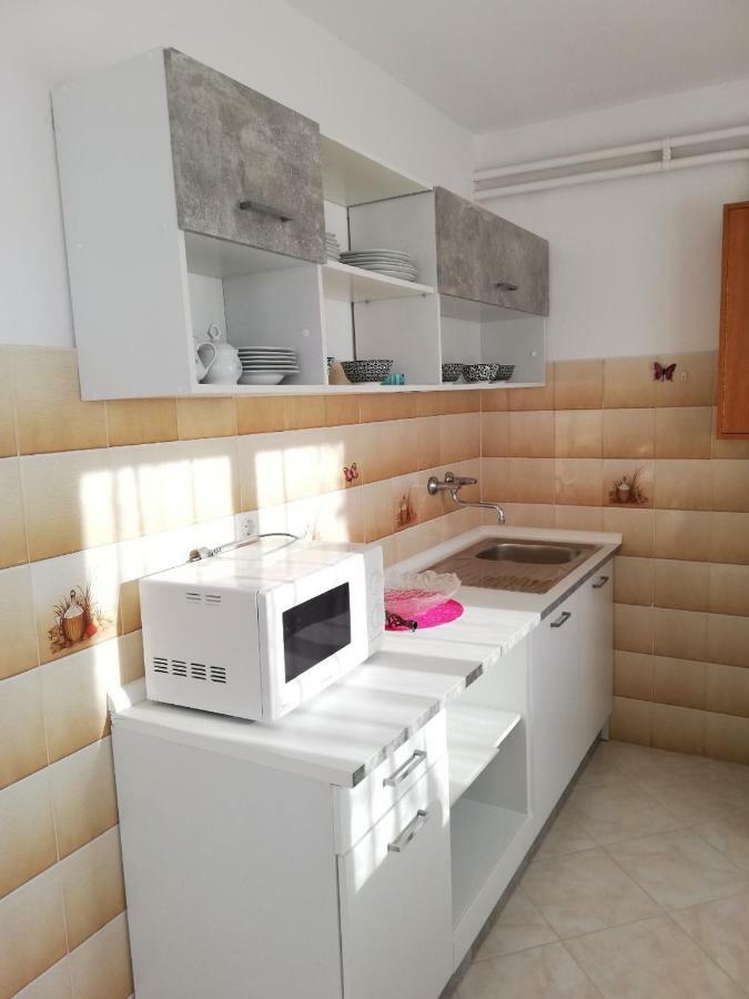Apartment Kuki ポレッチ エクステリア 写真